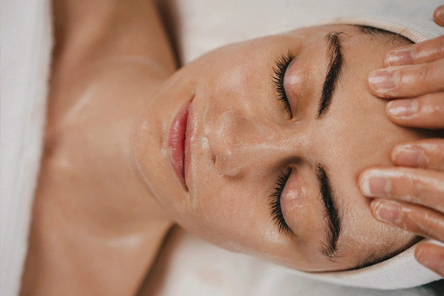 How Facial Treatments Brighten And Tighten Skin in Raleigh, NC How Facial Treatments Brighten And Tighten Skin in Raleigh, NC