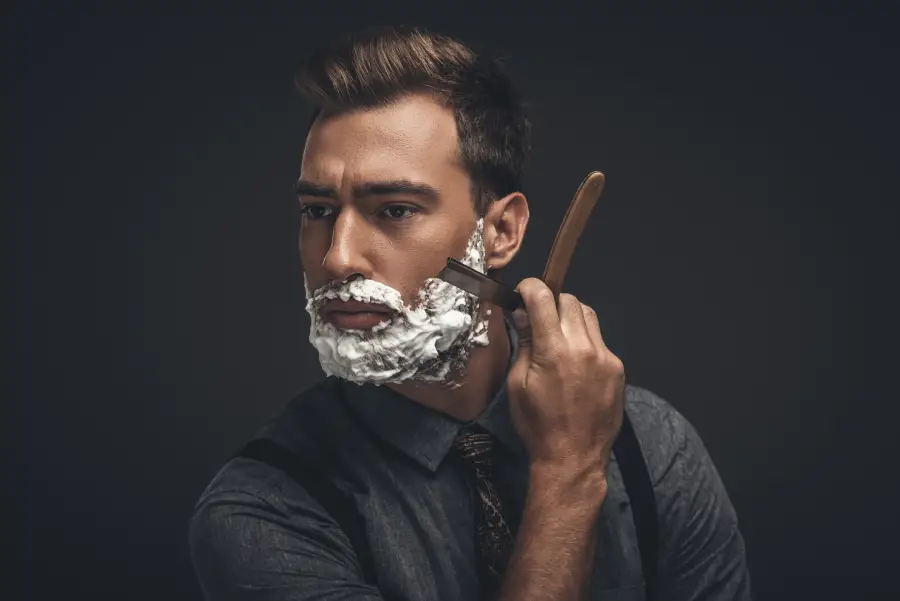 How Straight Razor Shaves Boost Overall Confidence in Raleigh, NC