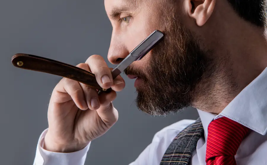 How Straight Razor Shaves Enhance Grooming Routine in Raleigh, NC